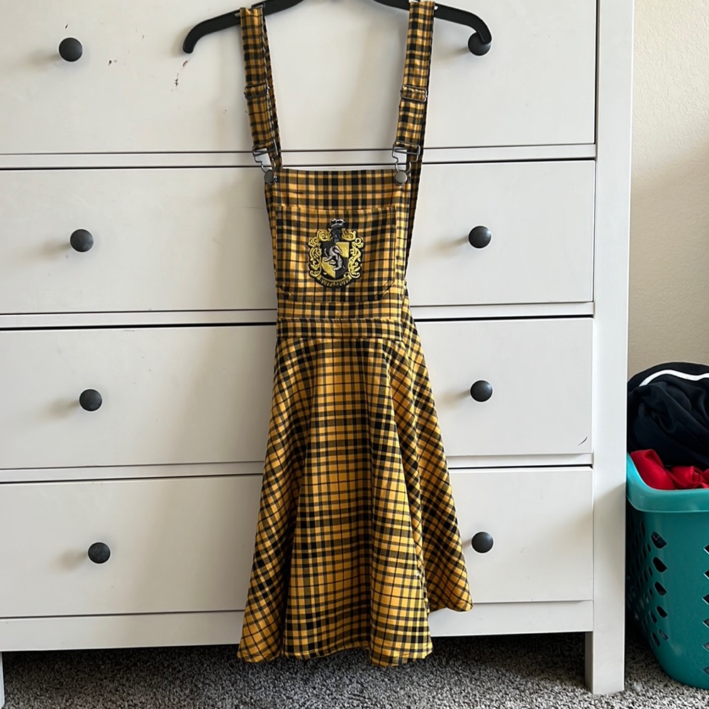 Harry Potter Hufflepuff overall/skirt